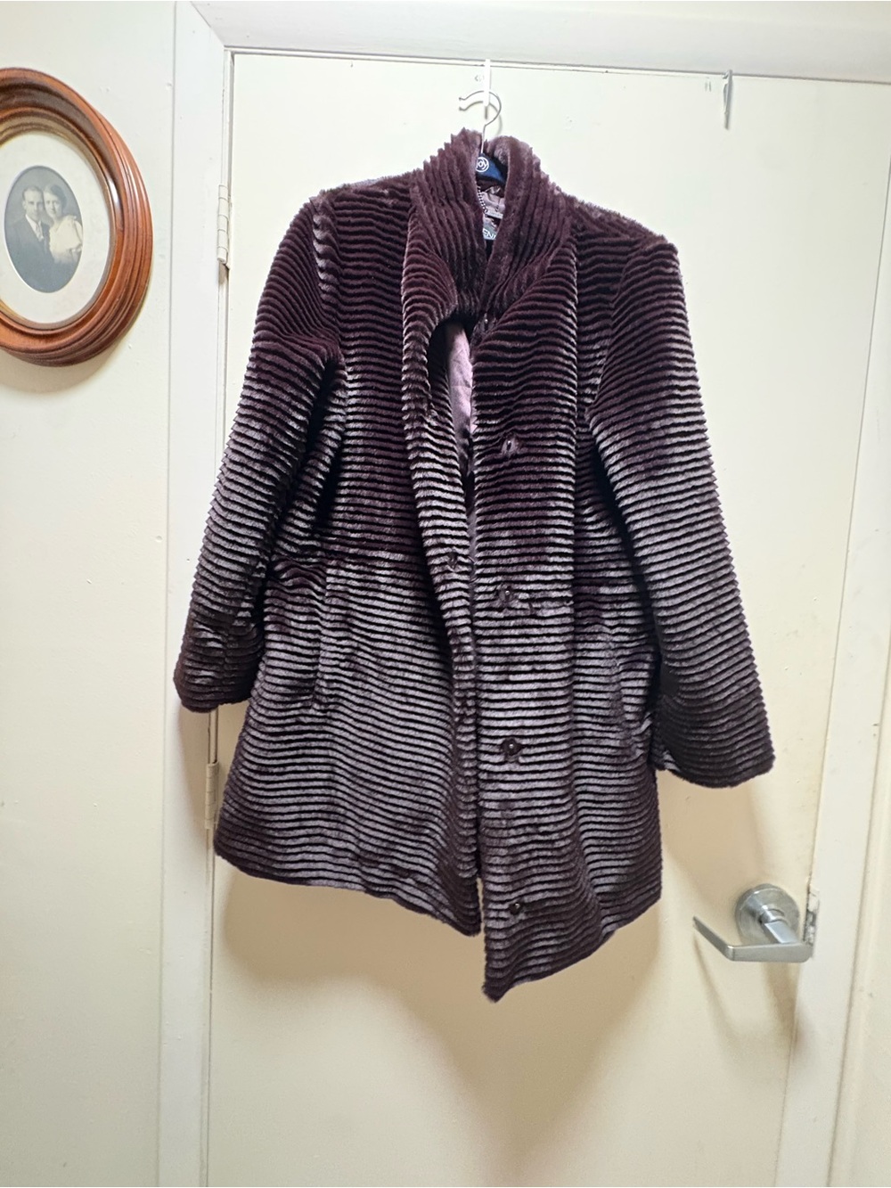 Dennis by Dennis Basso Soft Brown Plum Ribbed Faux Fur Coat Size L A465358